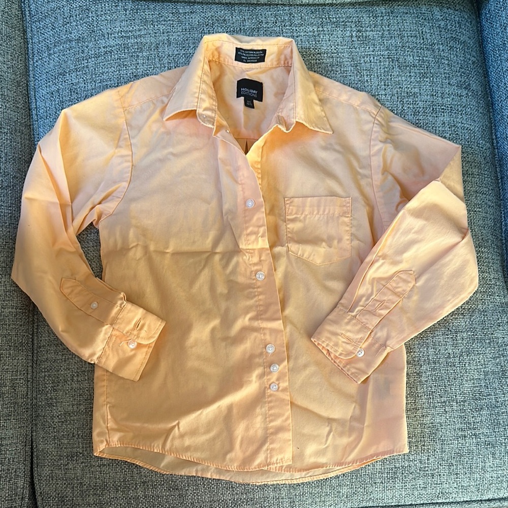 Holiday Editions dress shirt *BUNDLE 4/$10*